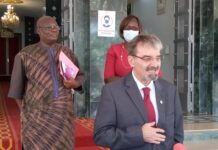 Aide aux personnes touchées par la violence armée : le comité International de la croix rouge veut renforcer sa contribution LE-REPRESENTANT-DE-LA-CROIX-