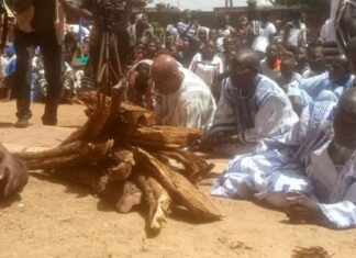 Pérennisation de la tradition : les forgerons de Saabin chez le Mogho Naaba RITE-TRADITIONNEL