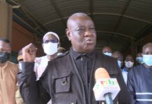 Attaque de Solhan : le gouverneur rend visite aux blessés au CHR de Dori