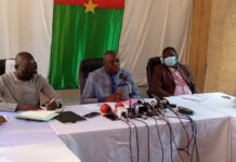 Traitement de l’information : la Rtb et Rfi dans le couloir de l’audition du CSC Traitement –de- l-information -la -Rtb –et- Rfi- dans- le –couloir- de –l-audition du CSC