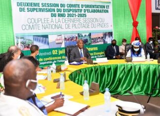 Le nouveau Référentiel national de développement (RND) est chiffré à environ 19 mille milliards de francs CFA LE-COMITE-D'ORIENTATION-DU-RND