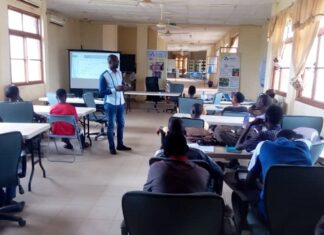 Innovations technologiques et mécanismes de financement : le FBDES outille les élèves et étudiants du Lycée professionnel Doma Somé de Gaoua Innovations-technologiques-mécanismes-financement-FBDES-Gaoua