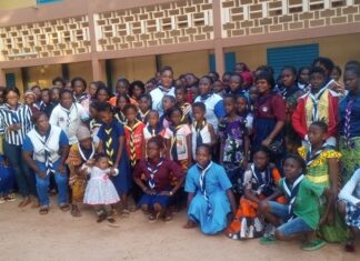 Citoyenneté : 100 filles à l’école de l’Association nationale des guides du Burkina Association-nationale-des-guides-du-Burkina