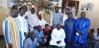 CENI/Burkina : Elysée Ouédraogo et son équipe chez le Mogho Naaba CENI-Burkina-Elysée-Ouédraogo-et-son-équipe-chez-le-Mogho-Naaba