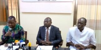 Flambée des prix des produits de grande consommation : face au CFOP, Harouna Kaboré explique que les causes sont exogènes Flambée- des- prix –des- produits –de- grande –consommation- face –au- CFOP-Harouna- Kaboré- explique -que –les- causes- exogènes