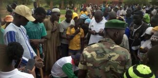 Troisième édition de la journée de l’arbre au Loroum : le Haut-Commissaire de la province donne le top départ Troisième -édition –de- la- journée- de- l’arbre- au- Loroum- le -Haut-Commissaire- de -la -province -donne –le- top- départ