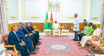 Le Capitaine Ibrahim TRAORÉ échange avec un Envoyé spécial du Président de l’Union africaine