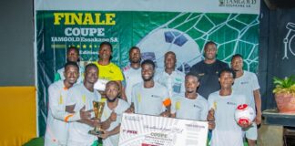 FINALE DE LA COUPE DU DG ESSAKANE : LE VILLAGE ESSAKANE SITE S’ADJUGE LE TROPHEE